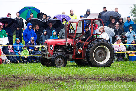 Massey Ferguson 35 p traktor racing